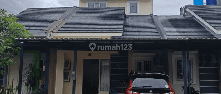 Rumah Disewakan Semi-Furnish di Komplek Casa Green Cibinong - Lokasi Strategis dan Nyaman 1