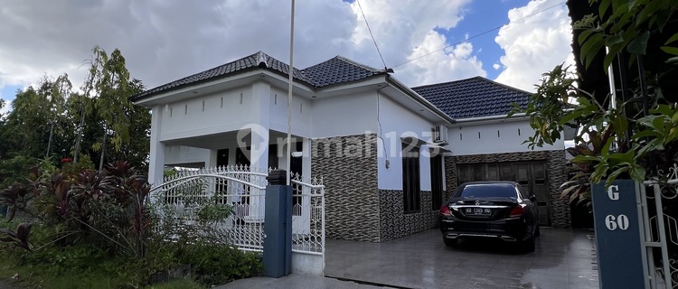 RUMAH 1 TINGKAT LUAS TANAH 892M2 1