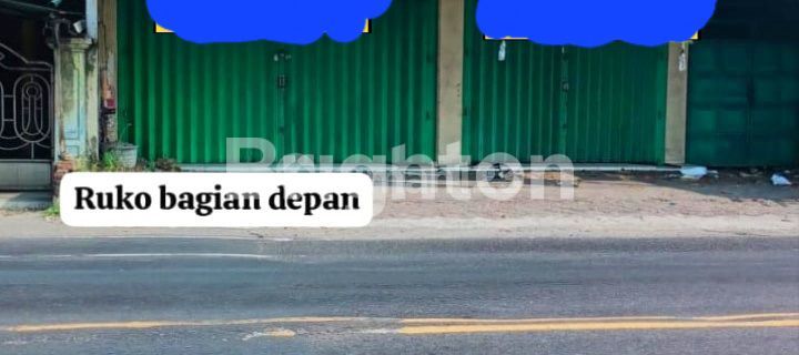 FOR SALE JABON 2-STORY SHOPHOUSE WITH 2 UNITS AND STRATEGIC BOARDING HOUSE, ON MOJOKERTO ROAD 1