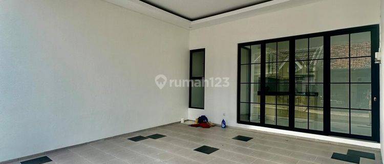 Rumah Baru Modern Classic 2 Lantai Posisi Hook di Nusaloka Bsd 1