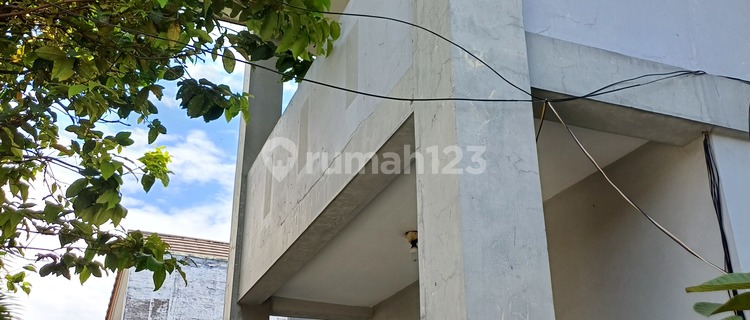 For Sale 20-Room Boarding House - Bandung 1