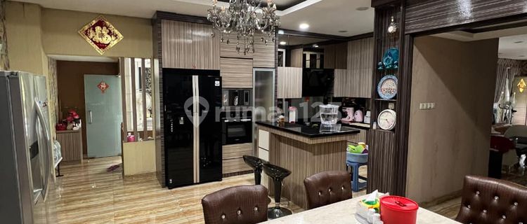 Dijual Rumah Mewah 3 Lantai Fully Furnished di Long Beach Pik 1. 1