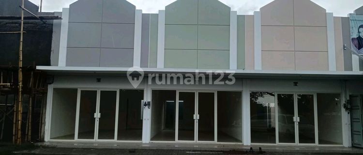 Bouvardia Tanjung Bunga Shop House 1