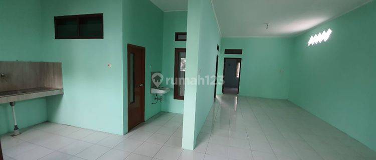 Disewakan Rumah di Baru Raya Cibaduyut 1