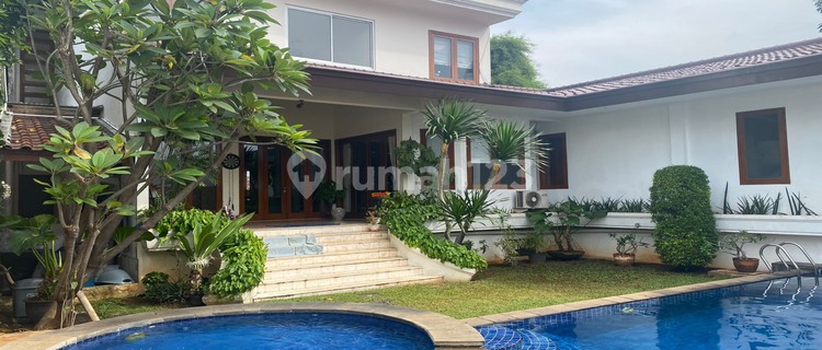 Dijual Rumah di Cipete , Jalan 2 Mobil Pas, Daerah Tenang 1