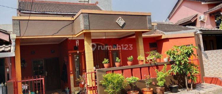 Rumah Shm 2 Lantai Siap Huni Murah Super Strategis Dalam Komplek 1