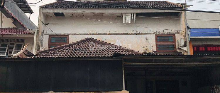 Rumah Shm 2 Lantai Murah Free Ac Hadap Selatan Butuh Renovasi 1