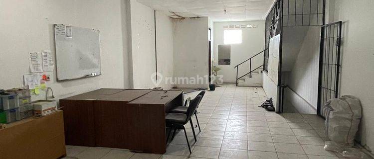 Jual Ruko Strategis di Cihampelas Bandung 1