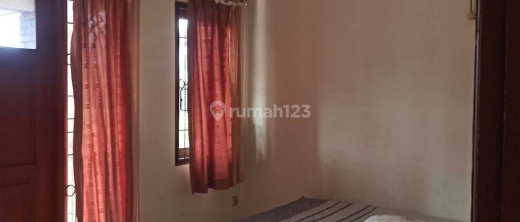 Dijual Rumah Hook 2 Lantai di Kemang Pratama 3 Bekasi 1