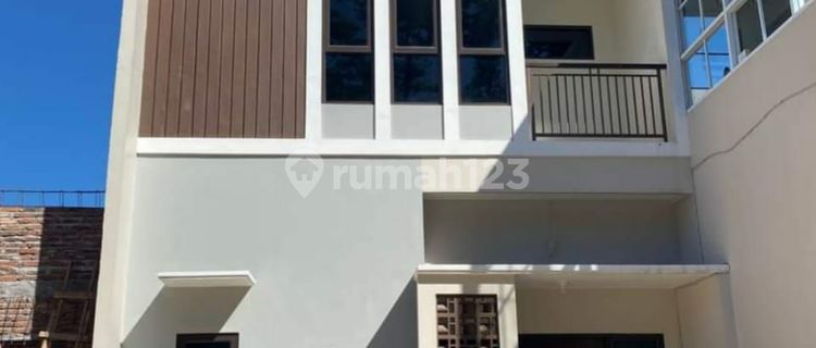 Rumah 2 lantai konsep japandi ,500 jutaan di Banyumanik 1