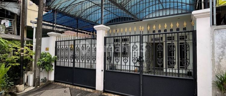 Rumah Tinggal Di Taman Permata Indah Ii, Jakarta Utara 1