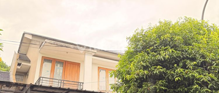 For Rent House Strategic Location in Irian Cluster Bsd Nusaloka 1