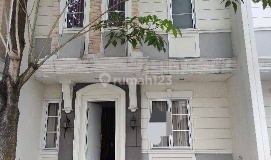 Rumah Bagus Full Furnished BSD Vanya Park Cluster Azura  1