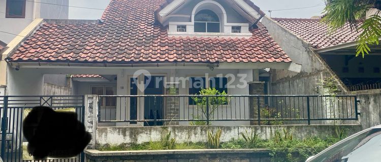 Rumah Tua Hitung Tanah Saja SHM di BSD Anggrek Loka Tangerang 1