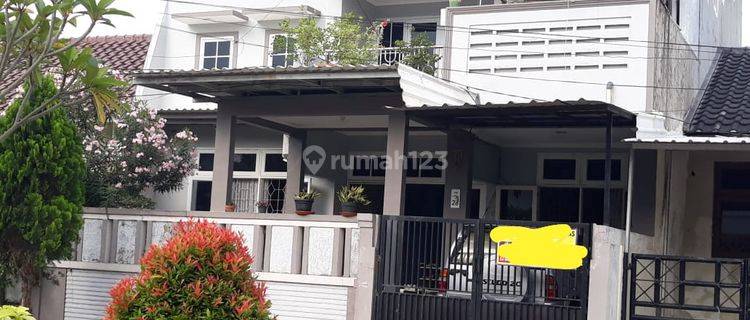 Rumah Bagus 5 BR SHM Hadap Timur di Melati Mas Regency  1