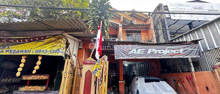 Rumah Strategis Dekat Alun alun Lokasi Strategis di Mainroad 1