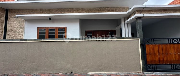 Di Kontrakkan Rumah Lantai 1 Di Tukad Yeh Aya 1
