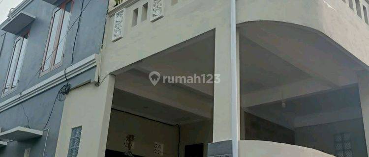 Di Kontrakkan Rumah Lantai2 Furnished 1