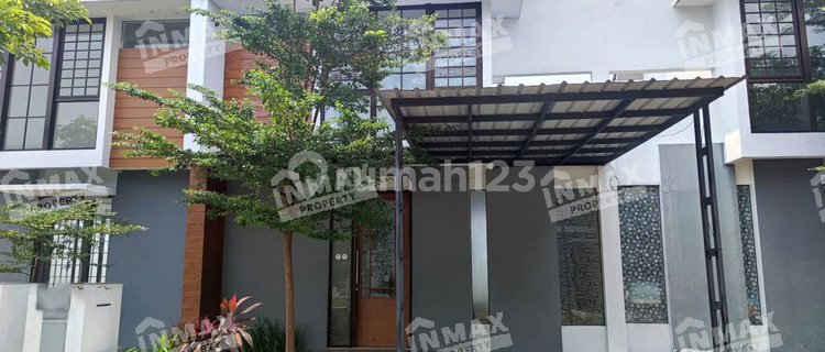 Disewakan Rumah Siap Huni 2 Lantai Shojiland Sidoarjo, Row Jalan Lebar 1