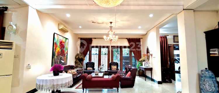 Jual Rumah Siap Huni Ki Mangunsarkoro, Menteng Jakarta Pusat 1