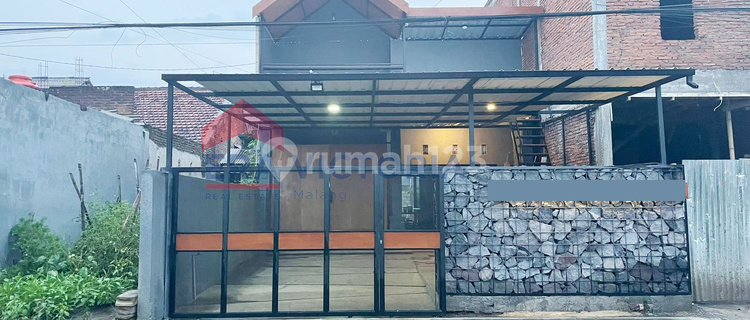 Investasi Cerdas! Rumah Usaha di Lokasi Komersial Kepanjen 1