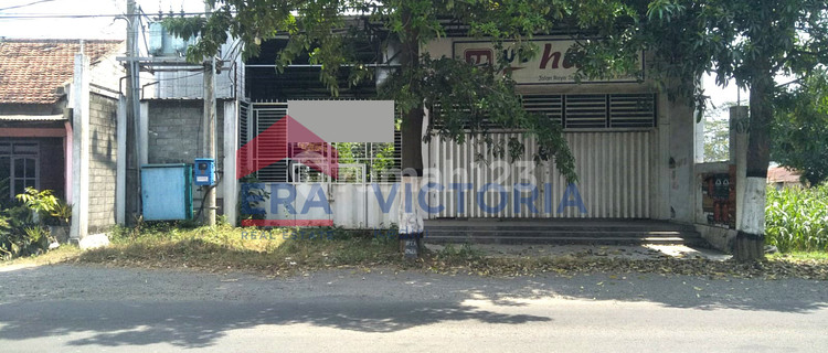 For Sale: 840 m2 Shophouse with SHM in Kandat, Kediri, Near Pasar Templek Sumberejo. 1