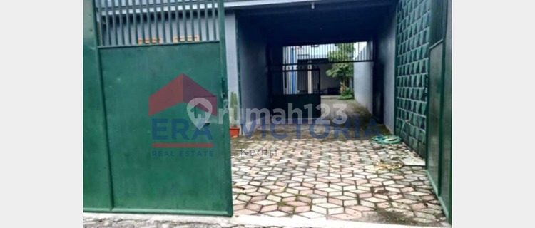 Nice House With 2 SHM Buildings in Gampengrejo, Kediri 1