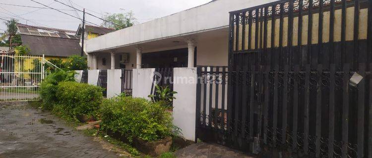 Jual Rumah Hook Taman Asri Ciledug Tangerang, Tangerang 1