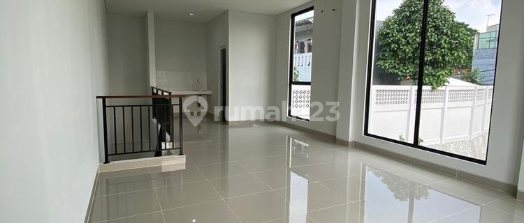 Ruko Illago Hook 2 Lantai di Gading Serpong, Tangerang 1
