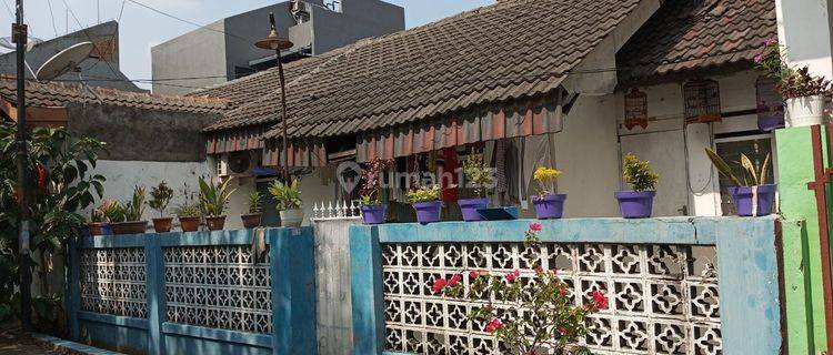 Rumah tua hitung tanah di jatimakmur komplek AL kota Bekasi 1