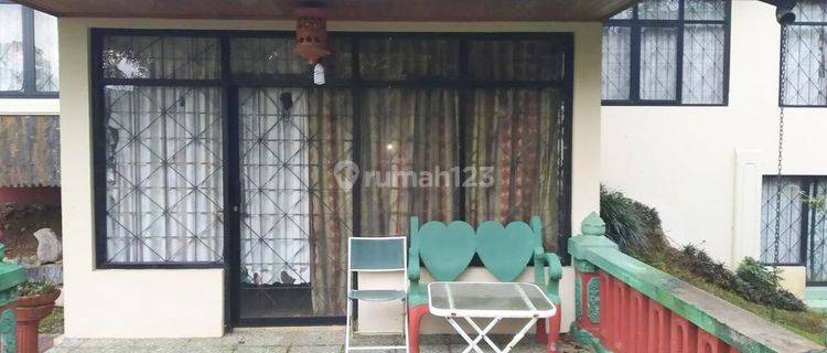 Villa 2 Lantai Full Furnished Di Cipayung Megamendung, Bogor 1