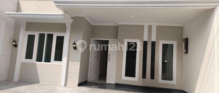 Rumah Baru di Area Strategis Tebet Barat Dalam Jak-Sel 1