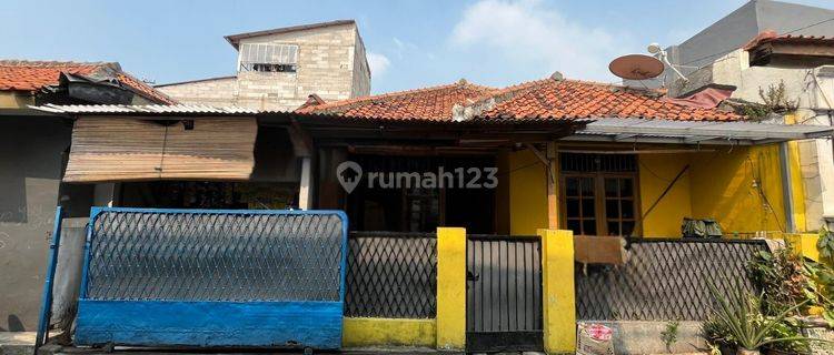 Rumah Cocok Untuk Dibangun Kos-kosan di Kebayoran Baru Gandaria Utara Jakarta Selatan 1