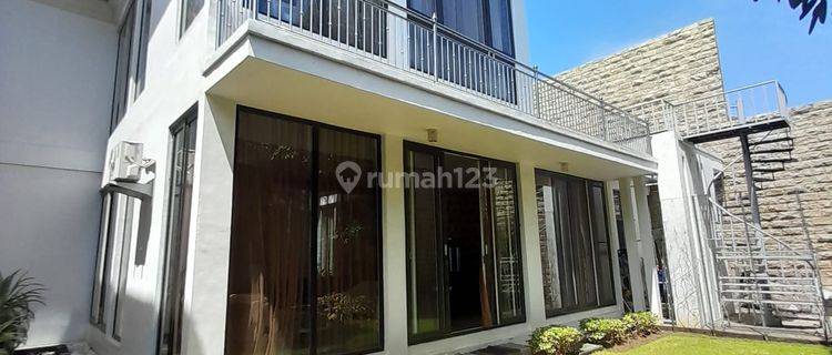 Dijual Rumah Mewah Jalan Boulevard Wisata Bukit Mas, Surabaya 1