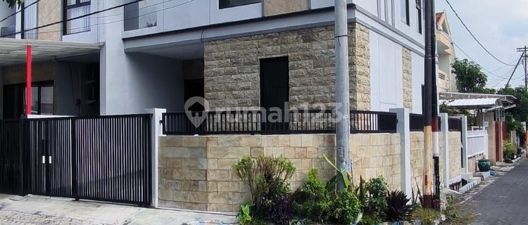 New House for Sale in Darmo Permai Surabaya Near Citraland 1