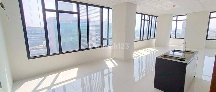 Dijual Cepat Apartemen HQuarters View Jalan Asia Afrika Unit Langka 1