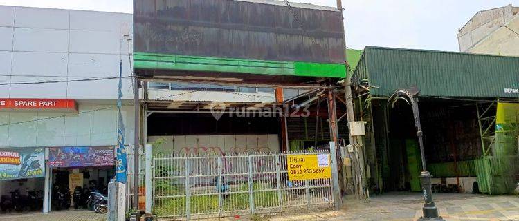 Ruang Usaha Untuk Kantor di Jalan Margonda Raya, Depok 1