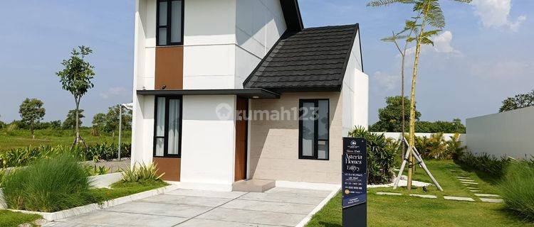 Rumah Mewah Modern Minimalis di GEM City Gresik 1