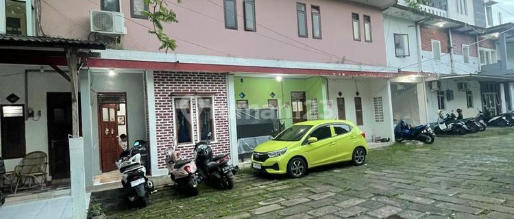Active Full Boarding House in Cidurian Soekarno Hatta 1