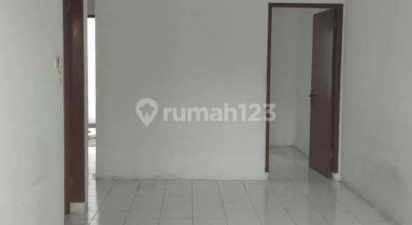 Cheap House for Migrant Workers at Taman Kopo Indah 3 Block E 1