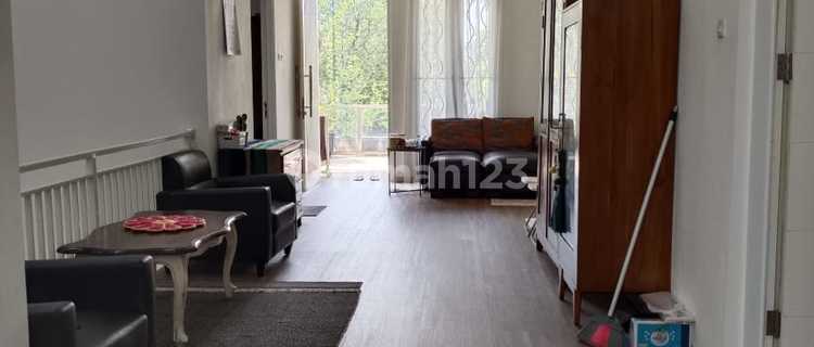 Rumah Bagus dan Terawat di Komplek Batununggal 1