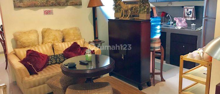 Rumah Villa Cantik Asri Full Furnished di Lembang 1