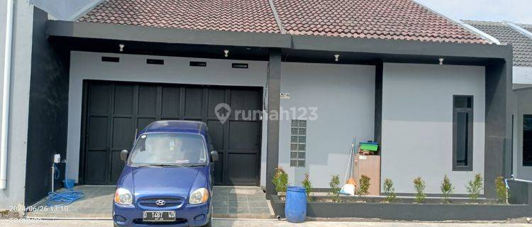 Dijual Rumah siap pakai di Bayongbong Bandung 1