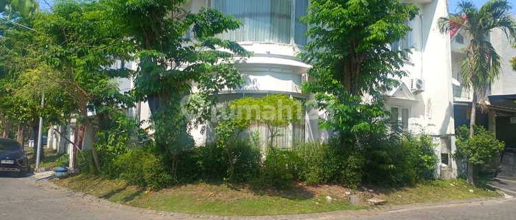 Villa Valensia Complex House in Sambikerep, Surabaya, For Sale by Auction 1