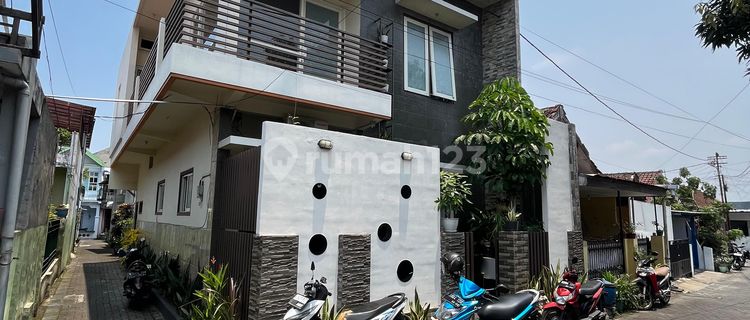 Rumah 2 Lantai Full Furnished Di Lowokwaru Blimbing Malang  1