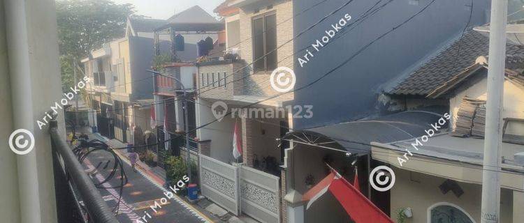 Dijual Rumah Bu Siap Huni 2 Lantai Di Surabaya - Free Smartlock Door Dan Cctv 1