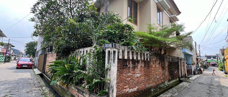 Rumah Nyaman Full Furnished Lokasi Strategis di Perumnas 2 Karawaci , Tangerang 1