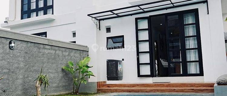 Villa Gress Modern Style Dalam Komplek One Gate 1