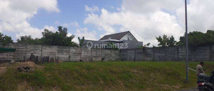 LAND READY TO BUILD IN ELITE PERJUMAHAN COMPLEX DENPASAR 1