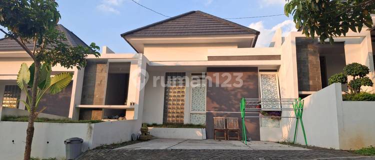 For Sale House Location Perum Loka Tirta BSB Semarang 1